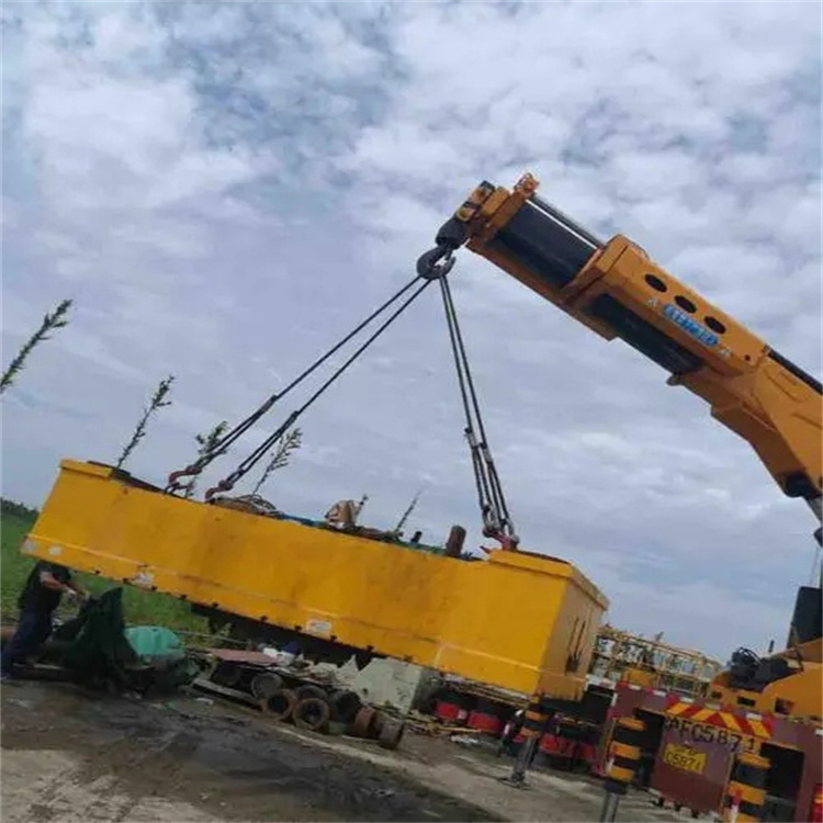 张北县随车吊吊集装箱怎么吊